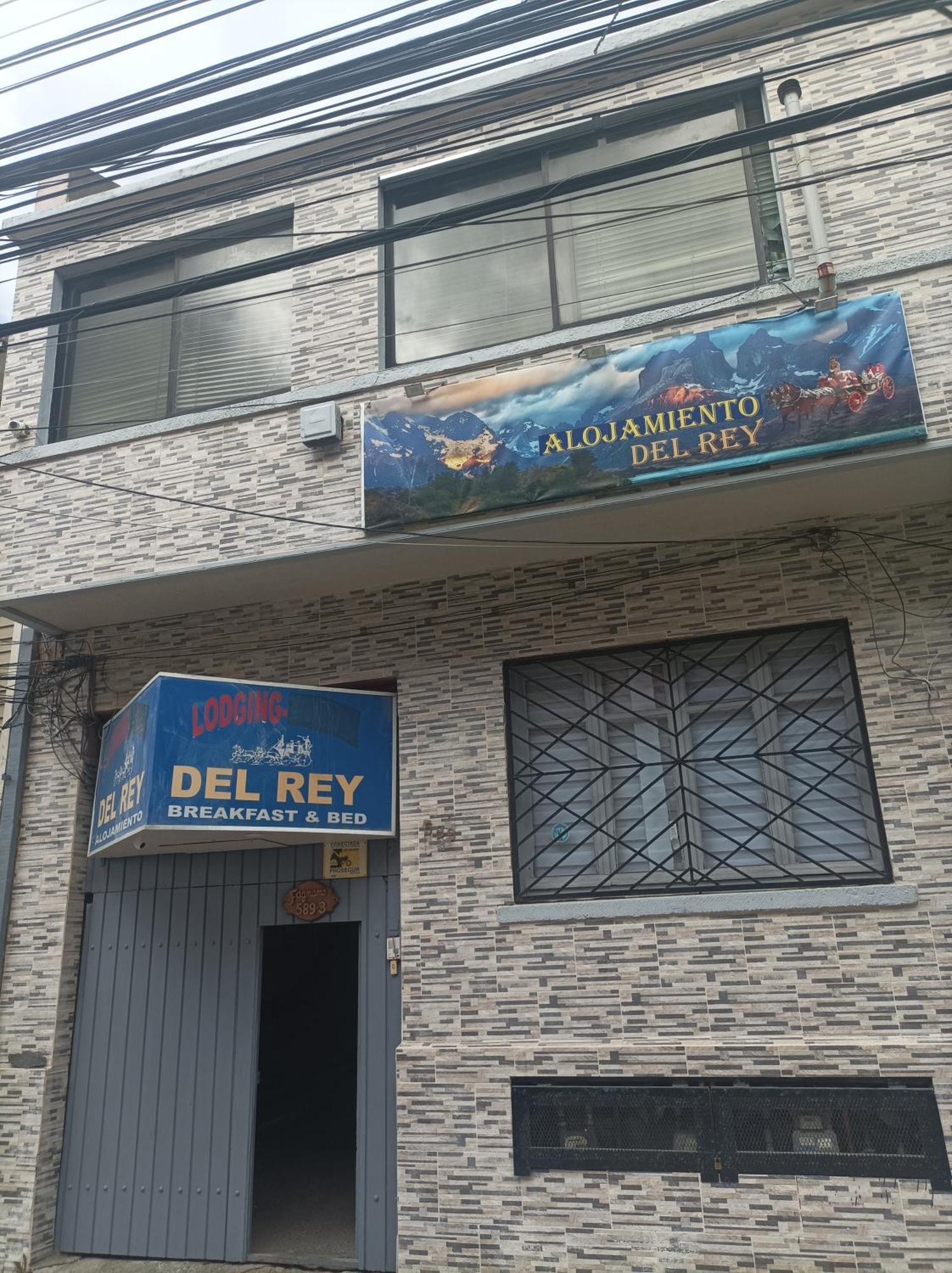 Alojamiento Familiar Rey Bed & Breakfast Punta Arenas Exterior photo