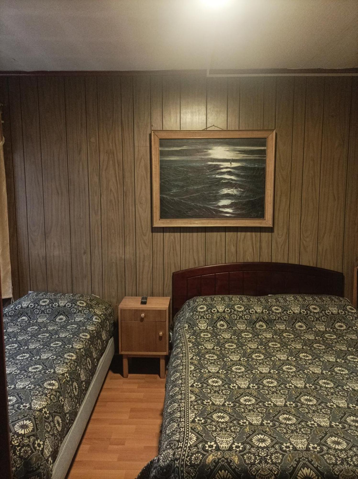 Alojamiento Familiar Rey Bed & Breakfast Punta Arenas Exterior photo